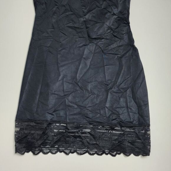 Women's Plus Size RED HOT by SPANX Lace Full Slip Size 1X NEW with Tags - Picture 3 of 10